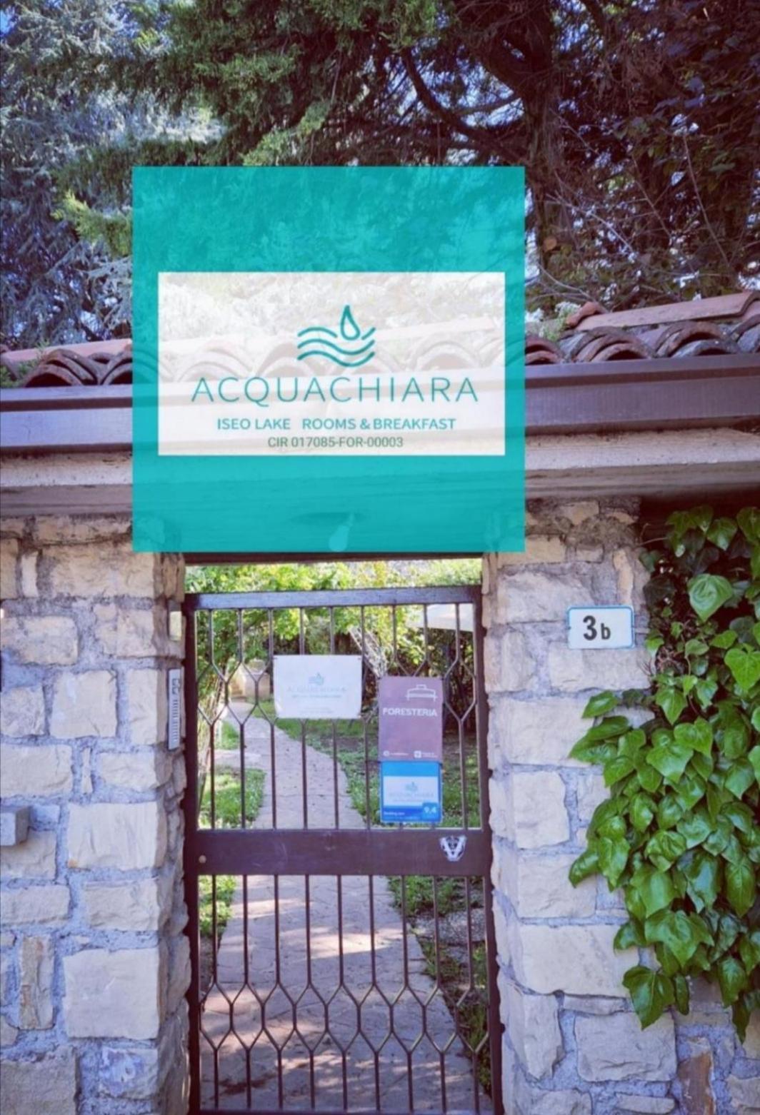 Acquachiara Iseo Deluxe Bed & Breakfast Iseo Center With Garden And Parking Inside Foresteria Exterior foto